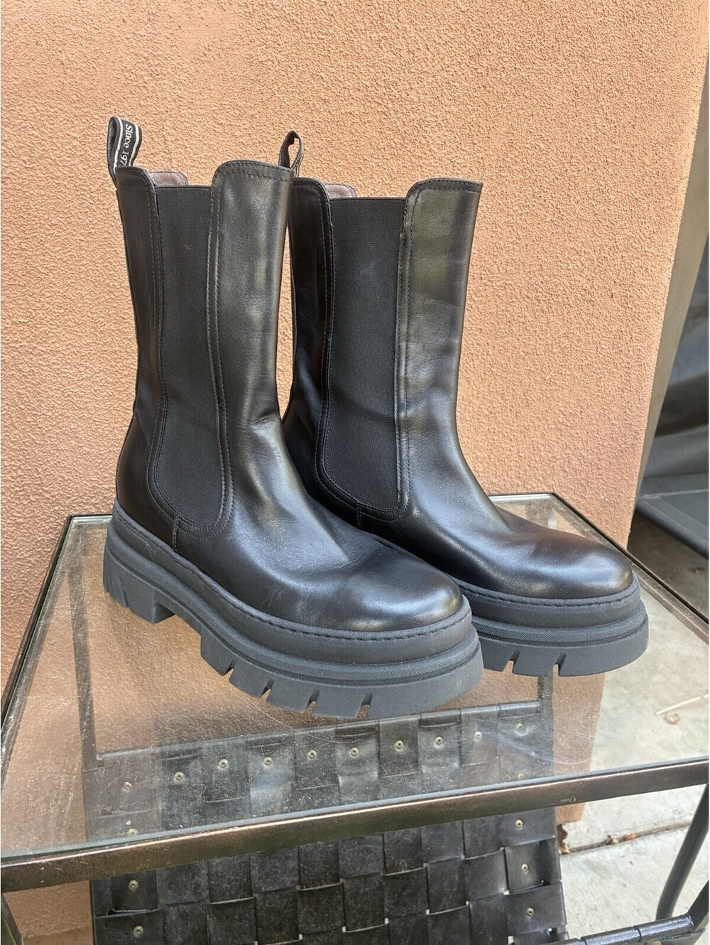 NeroGiardini Black Leather Lug Sole Chelsea Boots NWT Made in Italy EU 39 US 8.5